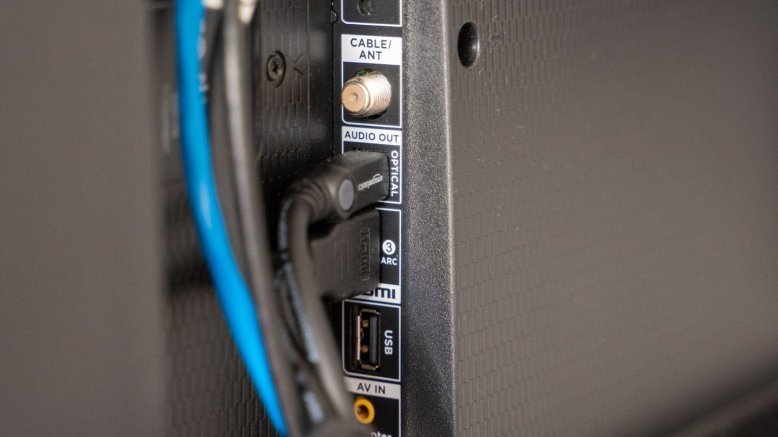 Top 5 Fixes For HDMI Cable Problems in 2022 [Practical]