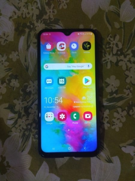 Samsung Galaxy M20 Review 1